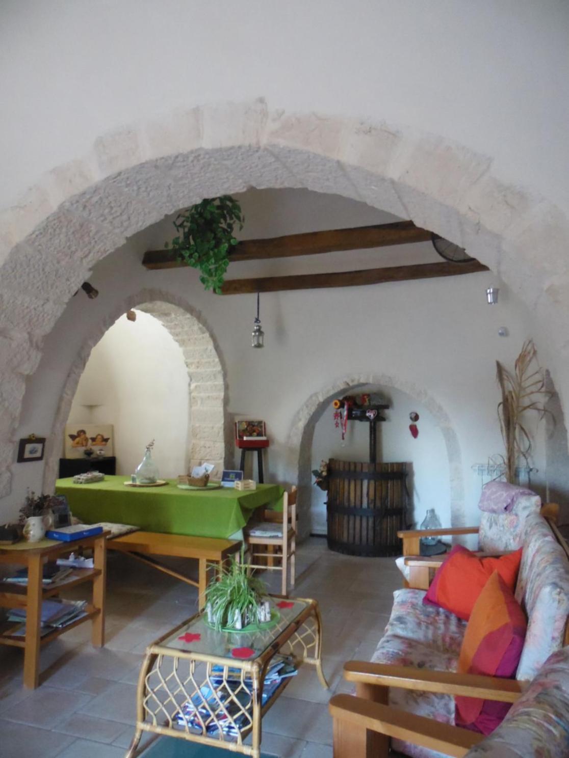 B&B Trulli Sotto La Cupa Martina Franca Kültér fotó